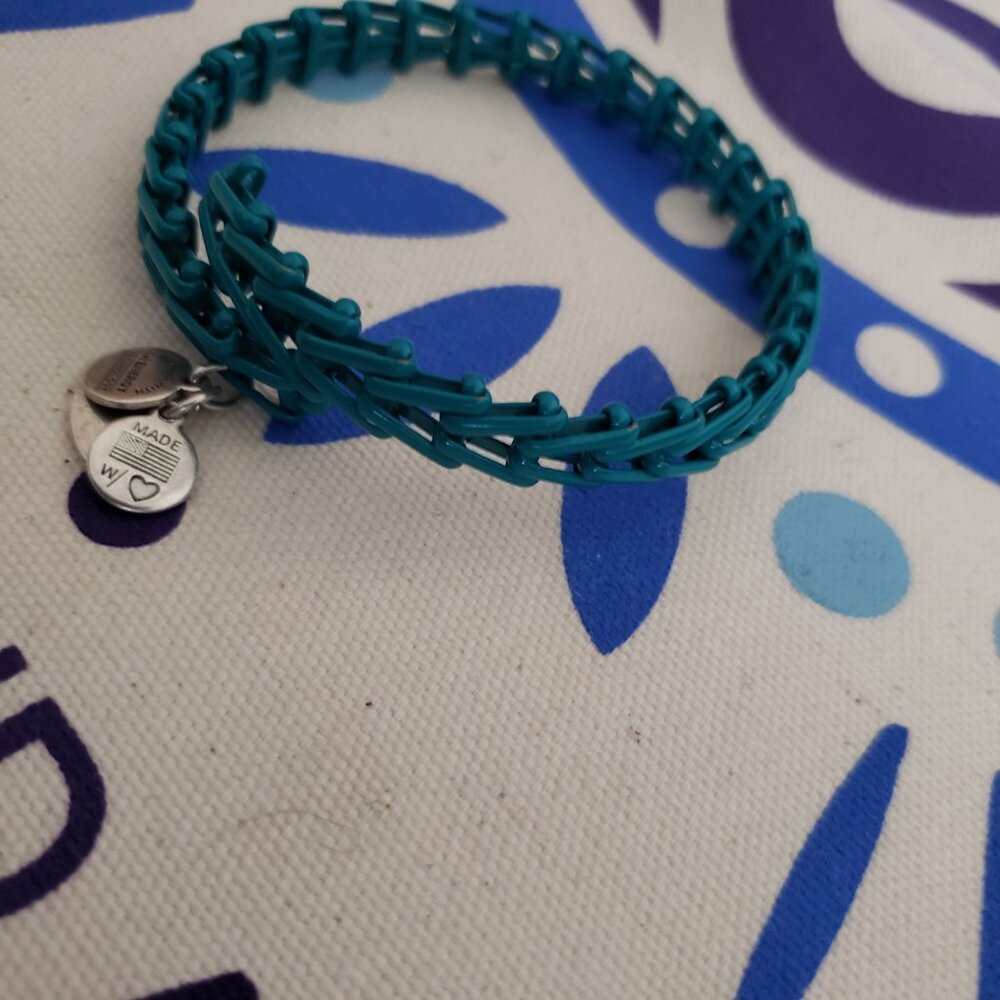 Alex and Ani Turquoise Teal Sixty Six gypsy Bangle Bracelet VGC    70